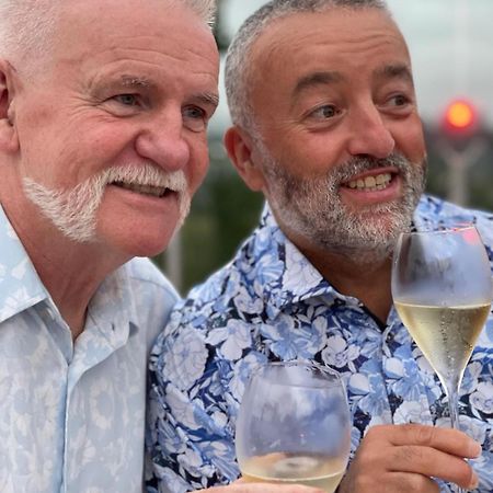 2 Mikes Homestay Dublin Eksteriør bilde