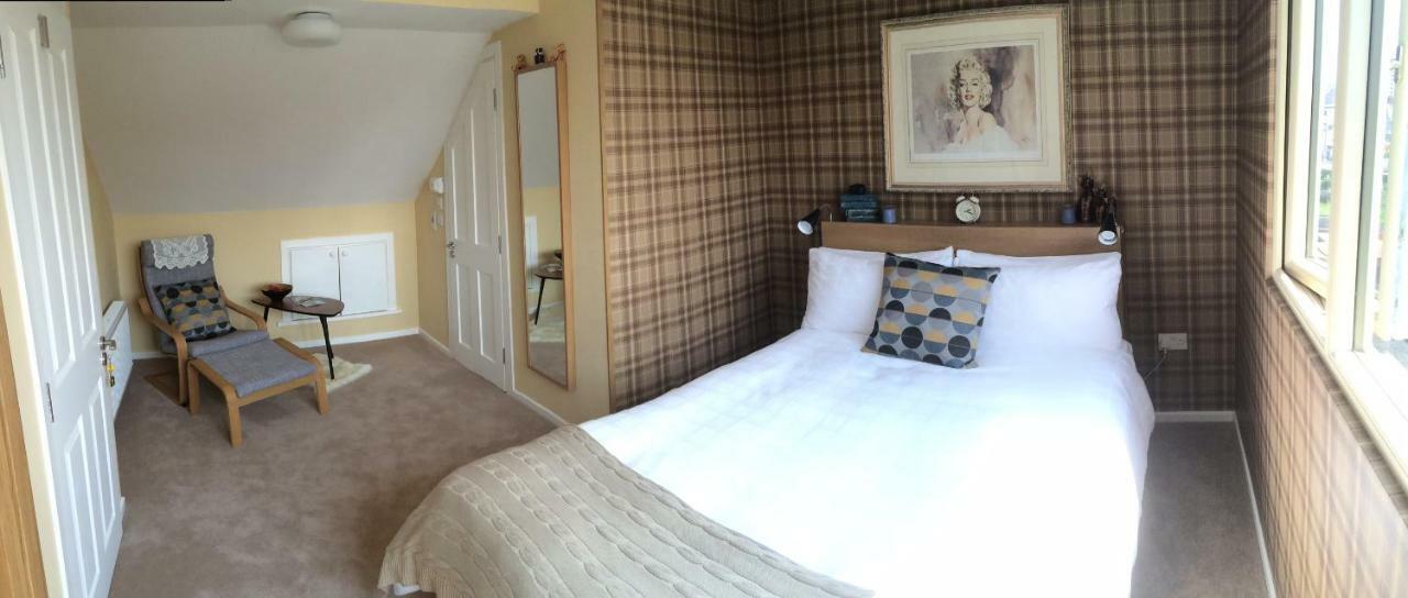 2 Mikes Homestay Dublin Eksteriør bilde